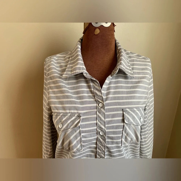 Roxy stripped casual button down shirt - Picture 2 of 9